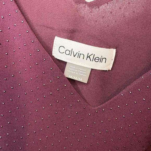 Calvin Klein Burgundy Metallic Dotted V-Neck Spaghetti Strap Cami - Picture 6 of 8